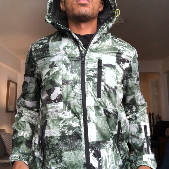 Armani Exchange Camo Rain Hoodie - Picture 1 of 7